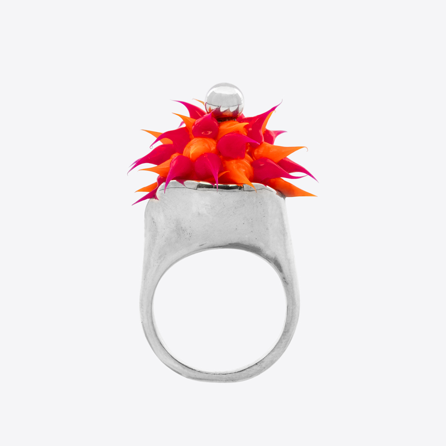 Spyke Chevalier Ring